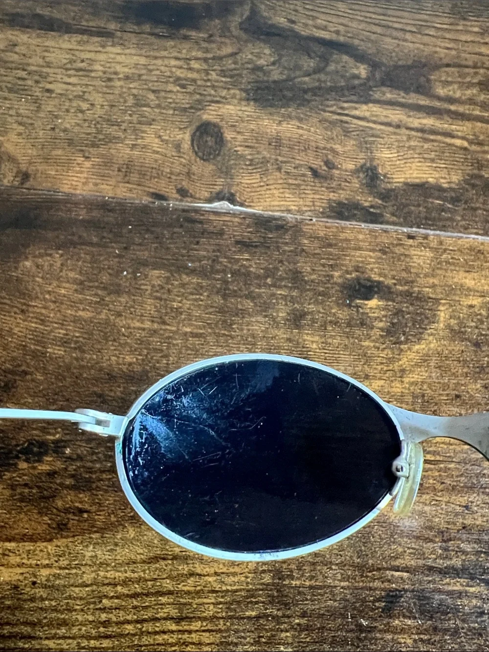 Oakley’s damaged lots